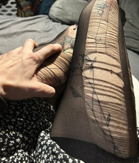Nacktes geleaktes OnlyFans-Foto von Violetsuccubi