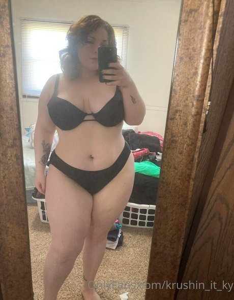 Nacktes geleaktes OnlyFans-Foto von Krushinitky