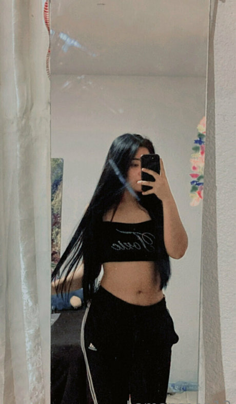 Nacktes geleaktes OnlyFans-Foto von Onlyybb