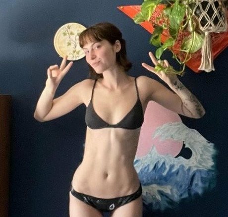 Nacktes geleaktes OnlyFans-Foto von Scrotegirl