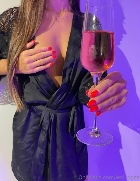 Nacktes geleaktes OnlyFans-Foto von Lexilopez