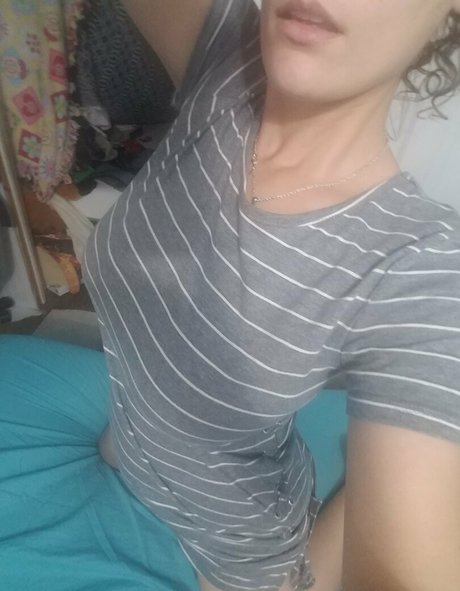 Nacktes geleaktes OnlyFans-Foto von Theladylayla