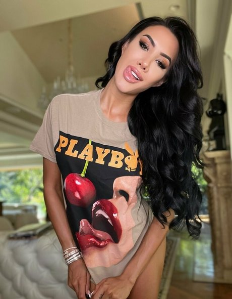 Nacktes geleaktes OnlyFans-Foto von Corrieyee