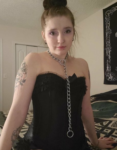 Nacktes geleaktes OnlyFans-Foto von Dreadfuldesire