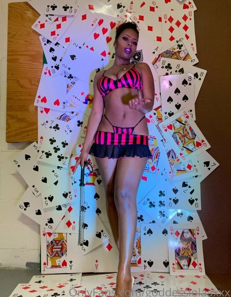 Nacktes geleaktes OnlyFans-Foto von Goddesslolaaxxx