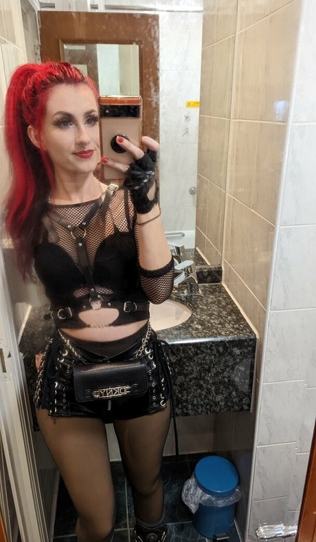 Nacktes geleaktes OnlyFans-Foto von Knightenator