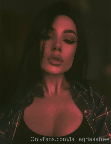 Nacktes geleaktes OnlyFans-Foto von Laalegriafree