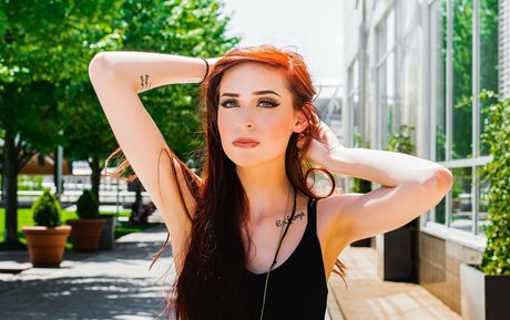 Nacktes geleaktes OnlyFans-Foto von Adversariel