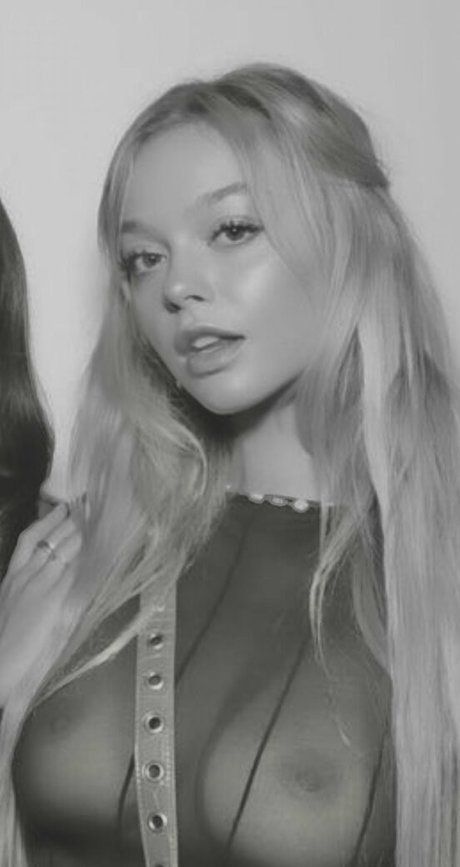 Nacktes geleaktes OnlyFans-Foto von Julia Rilynn Greenhalgh