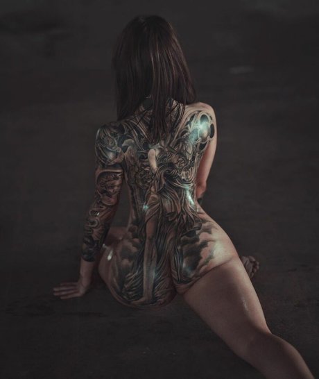 Nacktes geleaktes OnlyFans-Foto von Tigerrlilyx