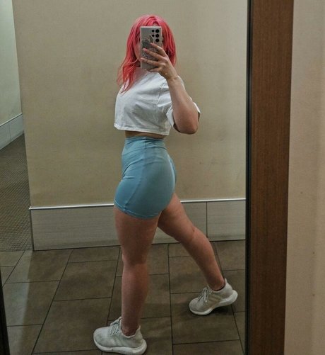 Nacktes geleaktes OnlyFans-Foto von Itsqueenmanda