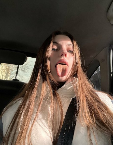 Nacktes geleaktes OnlyFans-Foto von Long Tongue Fetish