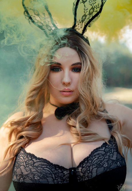 Nacktes geleaktes OnlyFans-Foto von Multifluffyness