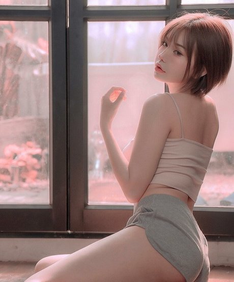 Nacktes geleaktes OnlyFans-Foto von Sutasinee Nokia Sirirak