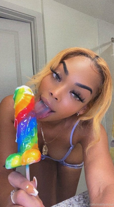 Nacktes geleaktes OnlyFans-Foto von Nastyasiaa