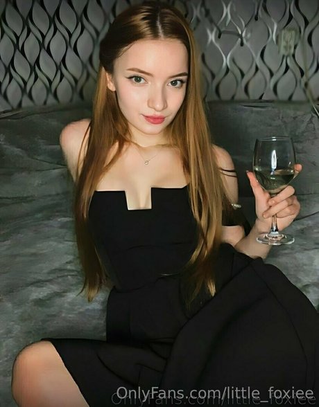 Little_foxiee