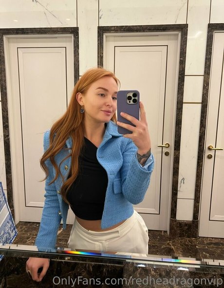Nacktes geleaktes OnlyFans-Foto von Redheadragonvip