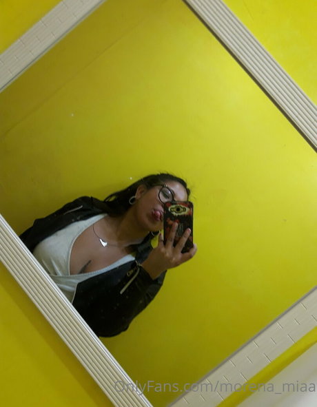 Morena_miaa