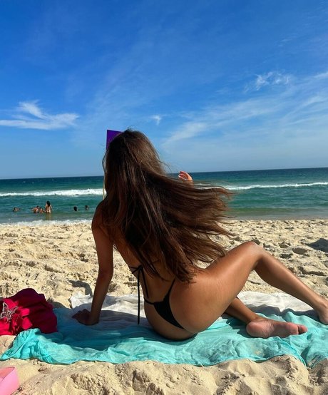 Nacktes geleaktes OnlyFans-Foto von Thais Braz