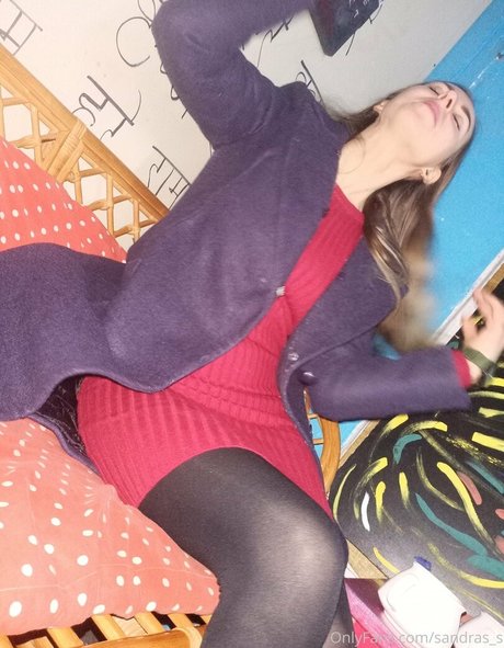 Nacktes geleaktes OnlyFans-Foto von Sandrass