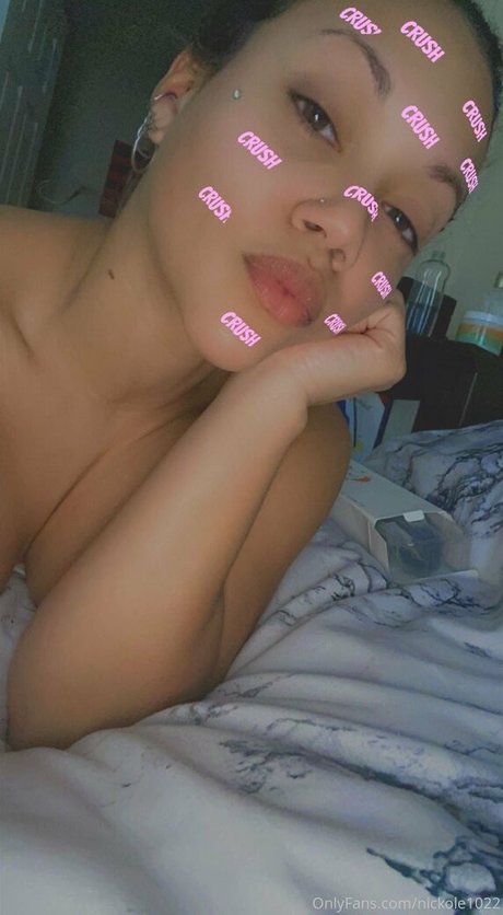 Nickole1022