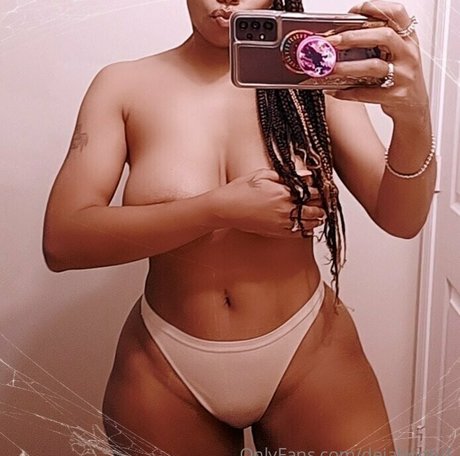 Nacktes geleaktes OnlyFans-Foto von Dejabooty1