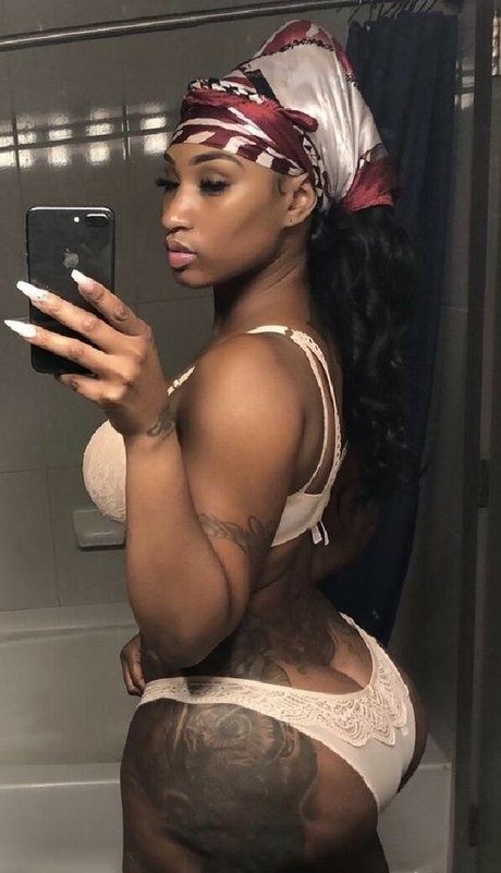 Nacktes geleaktes OnlyFans-Foto von Iamceyez