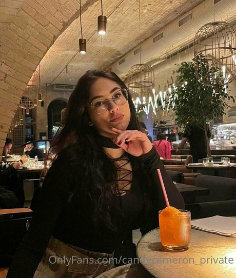 Nacktes geleaktes OnlyFans-Foto von Candycameronvip