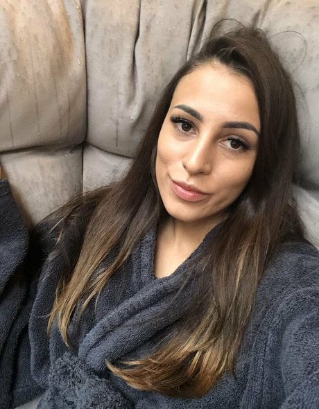 Nacktes geleaktes OnlyFans-Foto von Sophydiva