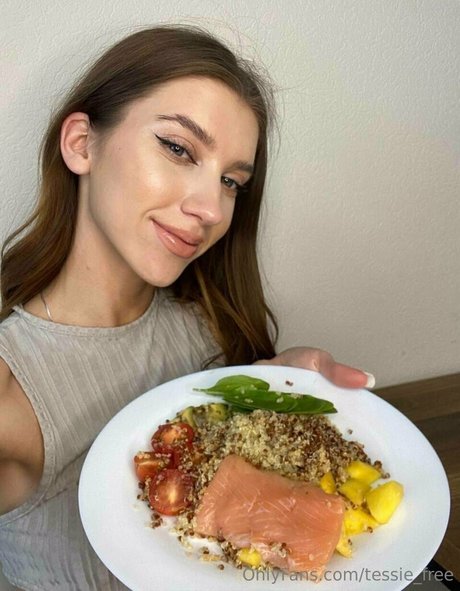 Nacktes geleaktes OnlyFans-Foto von Tessiefree