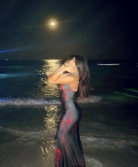 Nacktes geleaktes OnlyFans-Foto von Apoorva Mukhija