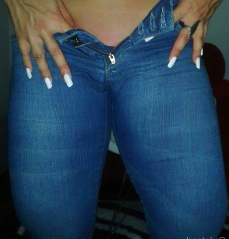 Nacktes geleaktes OnlyFans-Foto von Bestlu