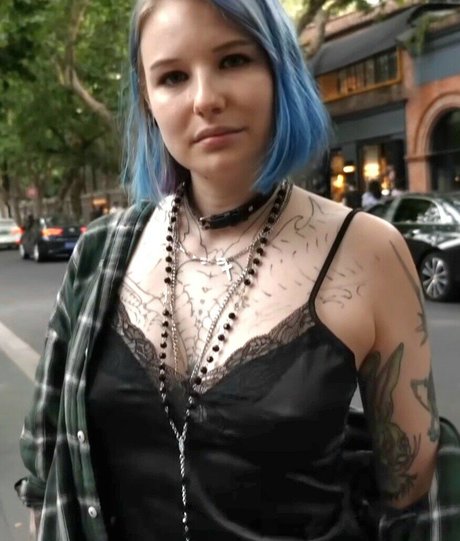 Weronika Truszczynska