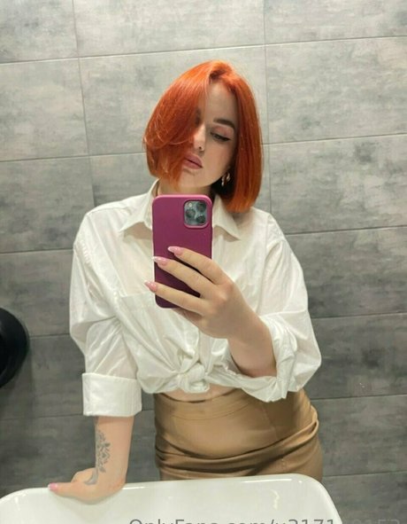 Nacktes geleaktes OnlyFans-Foto von Sarahholland