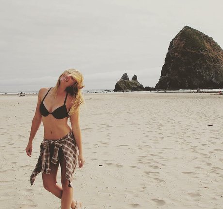 Nacktes geleaktes OnlyFans-Foto von Kayla Rundle