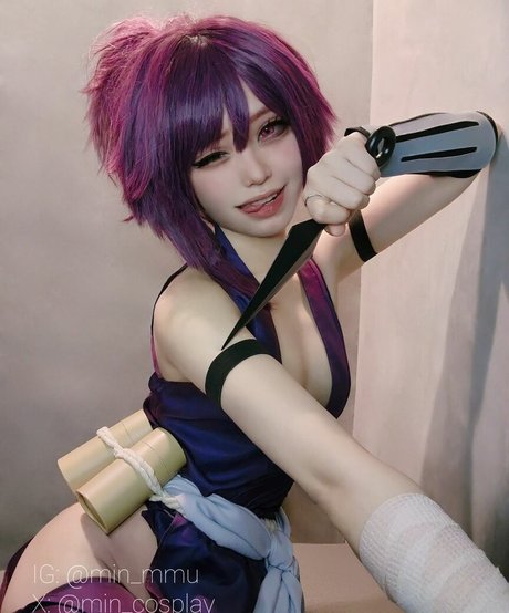 Min_cosplay