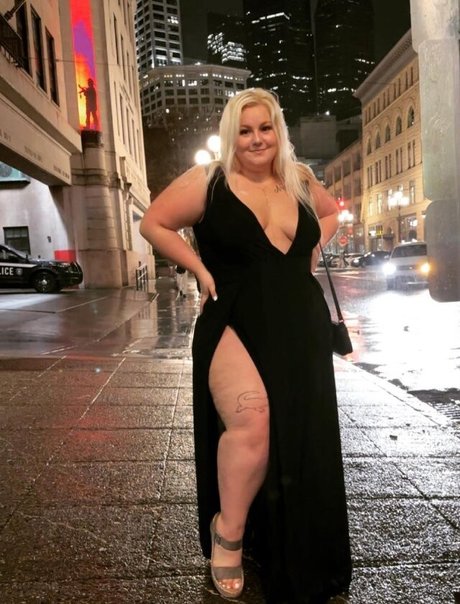 Nacktes geleaktes OnlyFans-Foto von Ashley Stonecypher