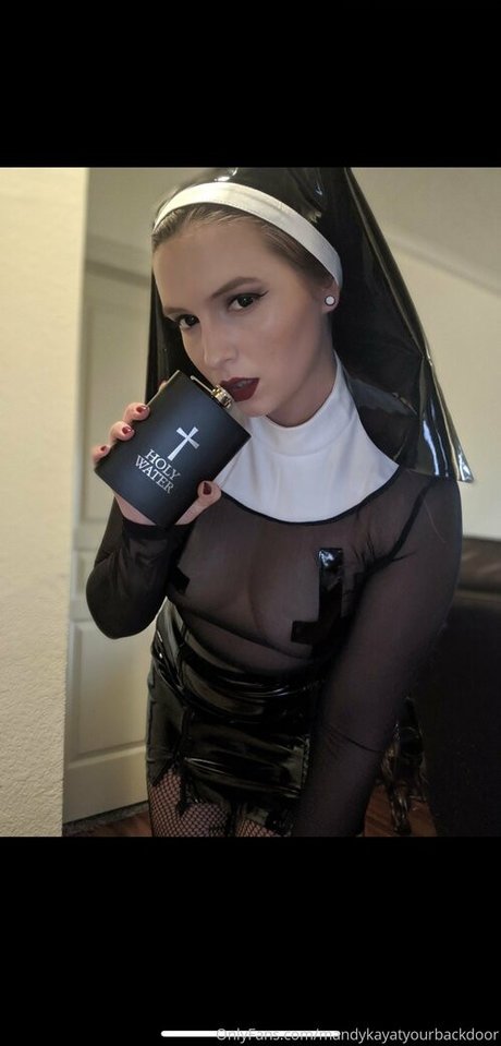 Nacktes geleaktes OnlyFans-Foto von Mandykayatyourbackdoor