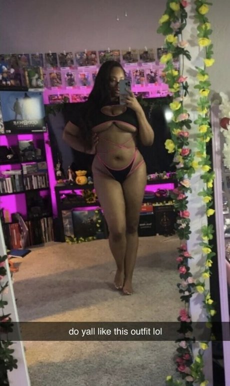Nacktes geleaktes OnlyFans-Foto von Bedras