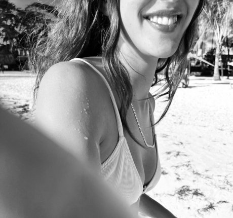 Nacktes geleaktes OnlyFans-Foto von Eloise Webb