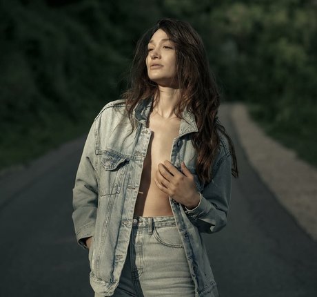 Shira Aizner