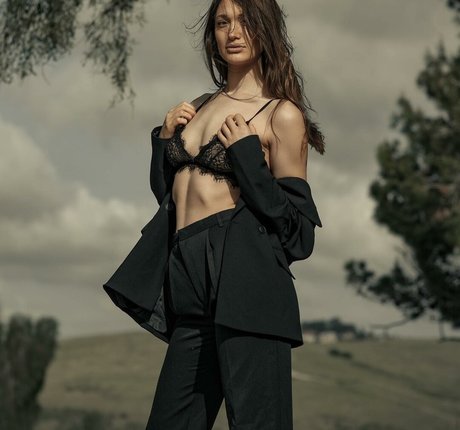 Nacktes geleaktes OnlyFans-Foto von Shira Aizner