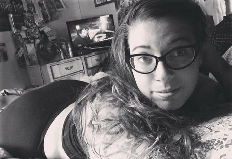 Nacktes geleaktes OnlyFans-Foto von Stepstool Sarah