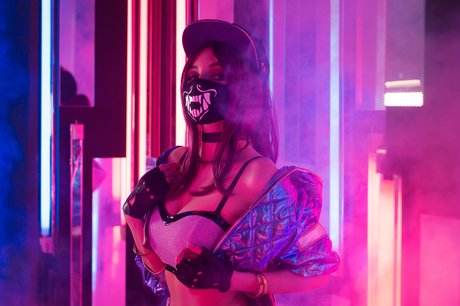 Nacktes geleaktes OnlyFans-Foto von Lana Ronina