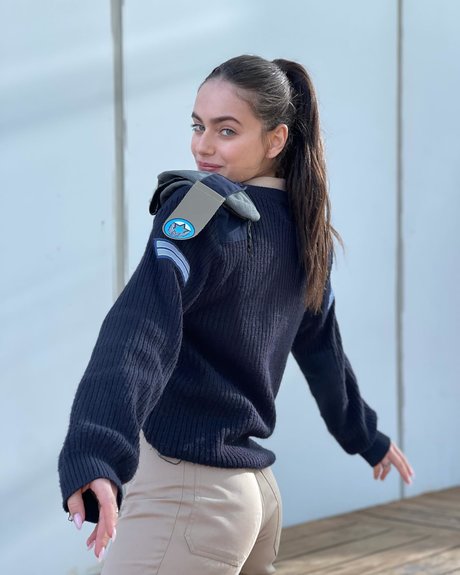 Nacktes geleaktes OnlyFans-Foto von Yael Shelbia