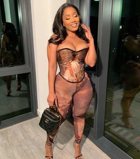 Nacktes geleaktes OnlyFans-Foto von Jazzmine Jackson