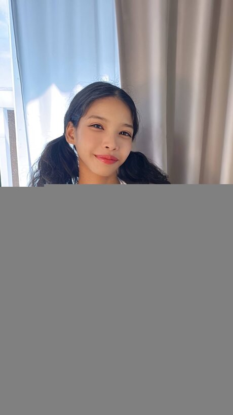 Nacktes geleaktes OnlyFans-Foto von Candy Lily