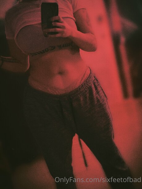 Sixfeetofbad