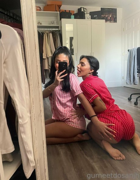 Nacktes geleaktes OnlyFans-Foto von Emma Deo