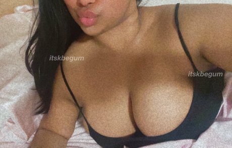 Nacktes geleaktes OnlyFans-Foto von Kjbegum